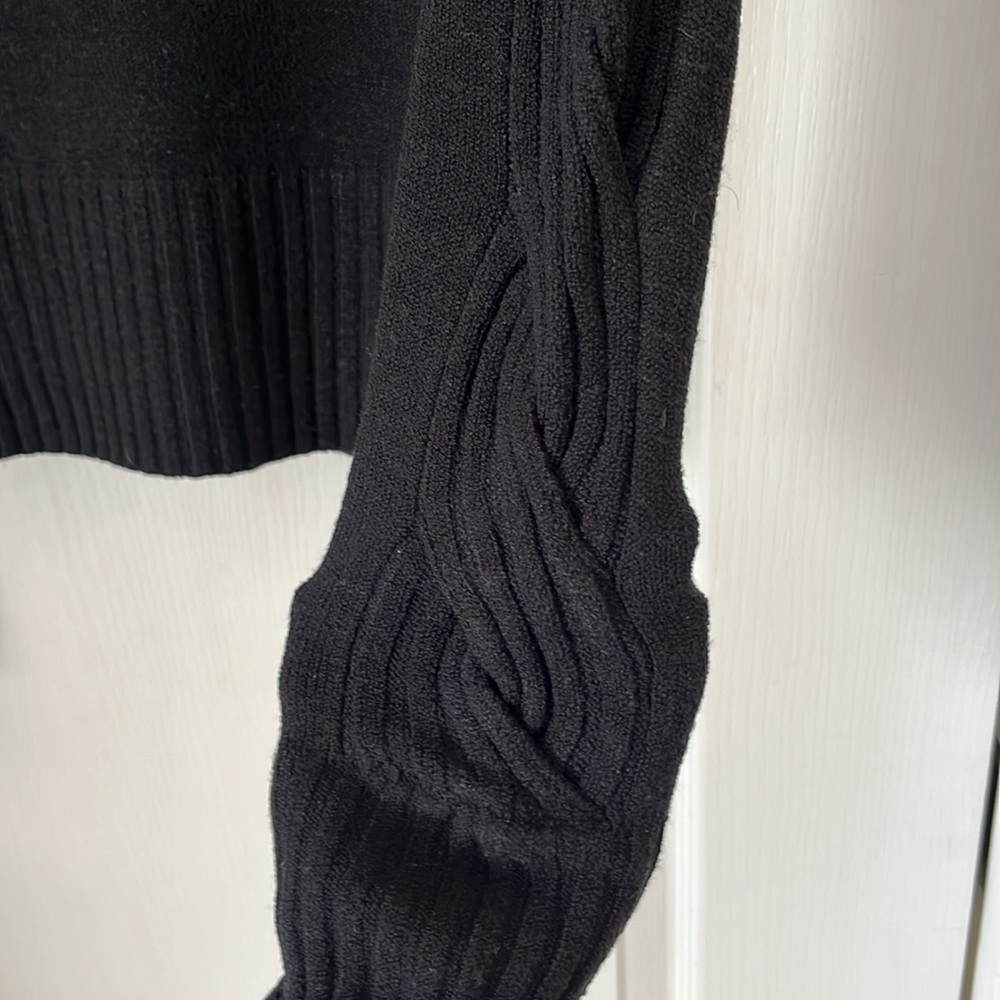 Cache sweater, L - Picture 2 of 2